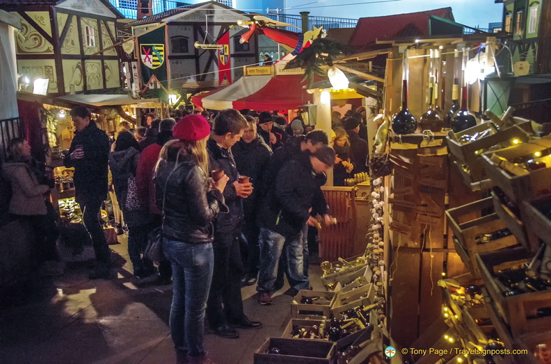 dresden-medieval-christmas-market-AJP7576.jpg